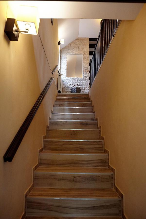 Apartament Rozelor Брашов Екстериор снимка